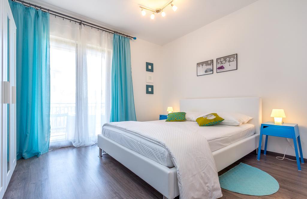 Apartment Miro Pula Pokoj fotografie